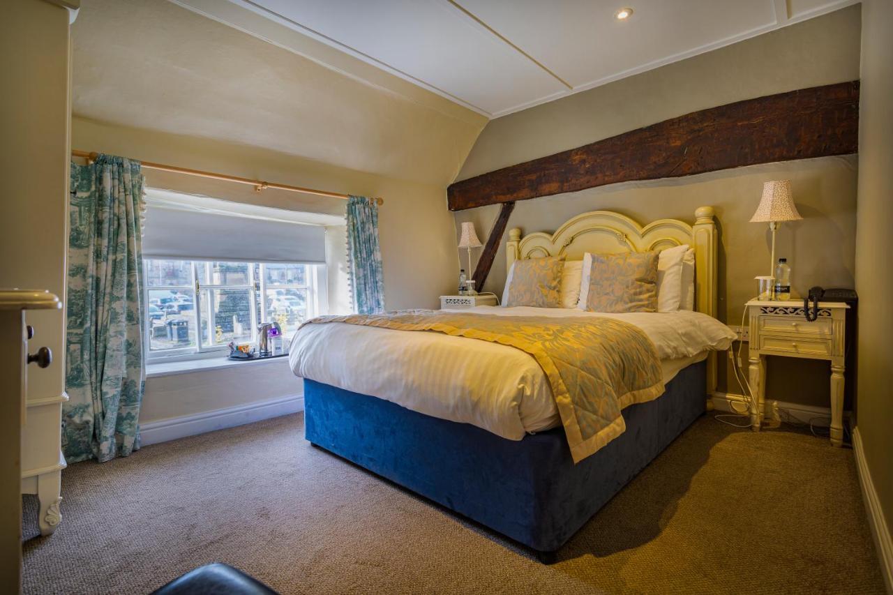 The Feathers Hotel, Helmsley, North Yorkshire Bagian luar foto