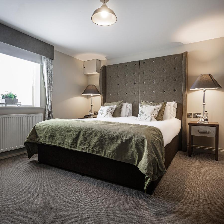 The Feathers Hotel, Helmsley, North Yorkshire Bagian luar foto