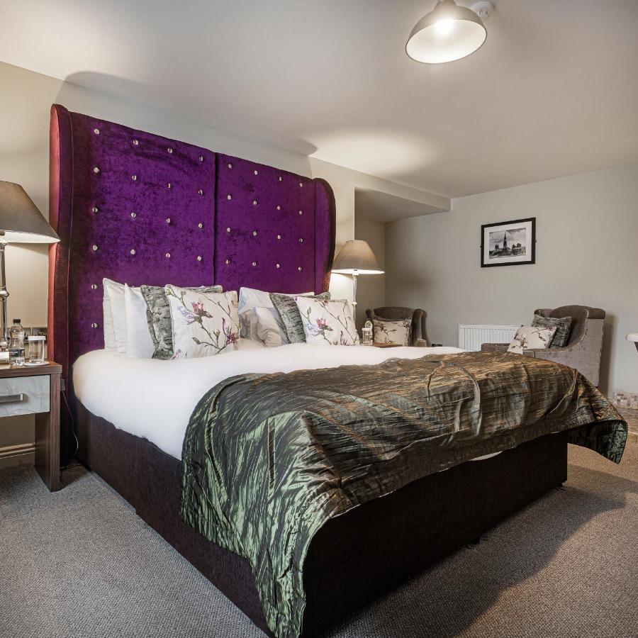 The Feathers Hotel, Helmsley, North Yorkshire Bagian luar foto