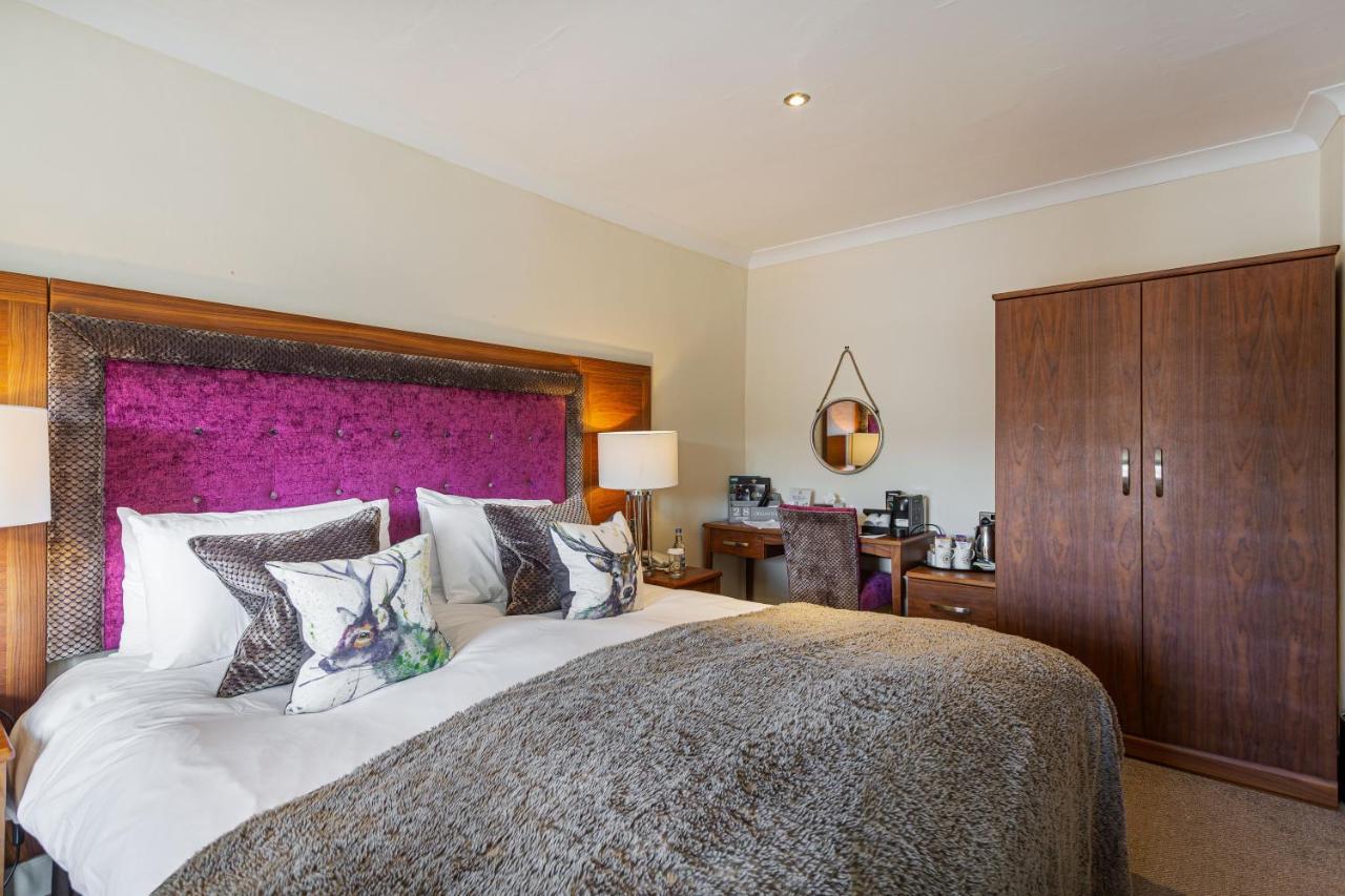 The Feathers Hotel, Helmsley, North Yorkshire Bagian luar foto